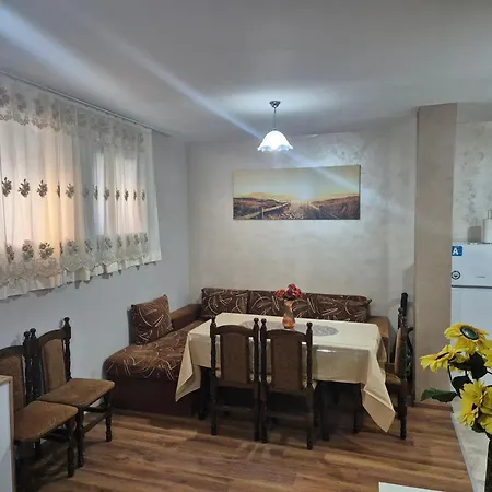 делукс апарт вергиеви בורגאס