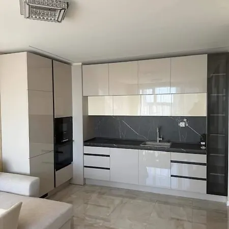 арена изгрев Apartament *