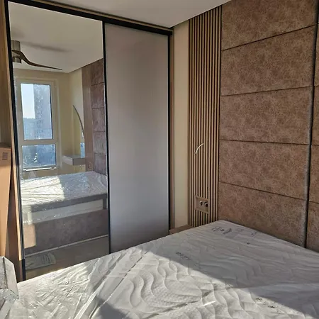 арена изгрев Apartament Burgas City