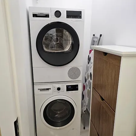 арена изгрев Apartament